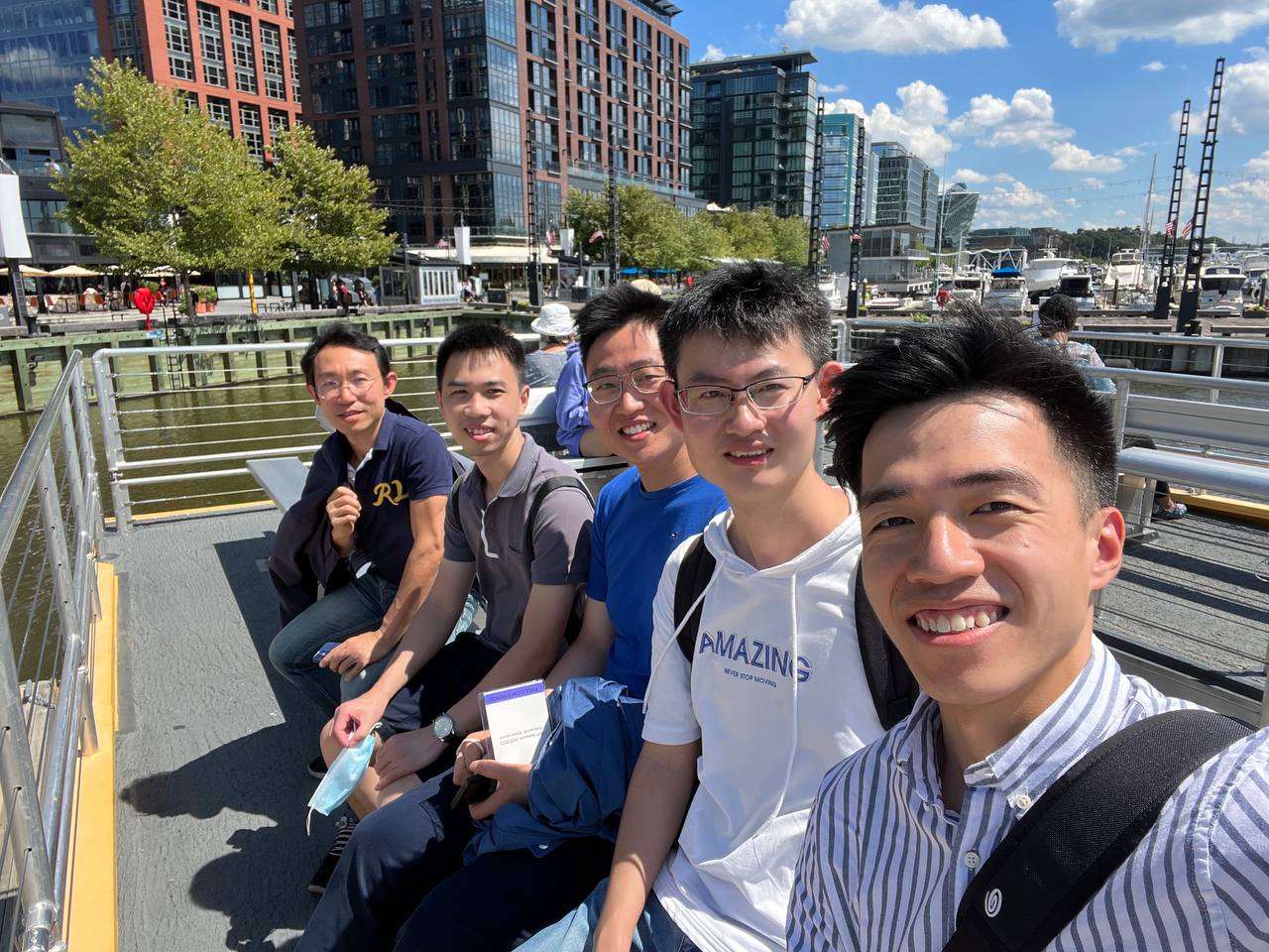 Exploring Washington, D.C. by water taxi on Potomac River.(From left to right) Hady, Thuat, Ziyuan (former group member), Zhang Ce, and Alex (PhD student from NUS)